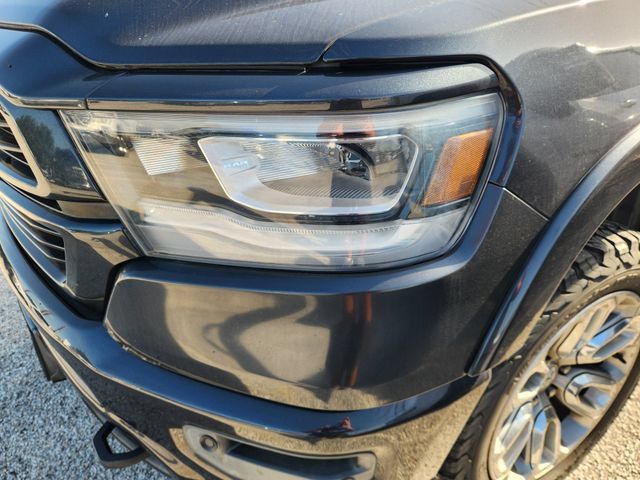 Used 2019 RAM 1500 Laramie AWD/4WD image 5