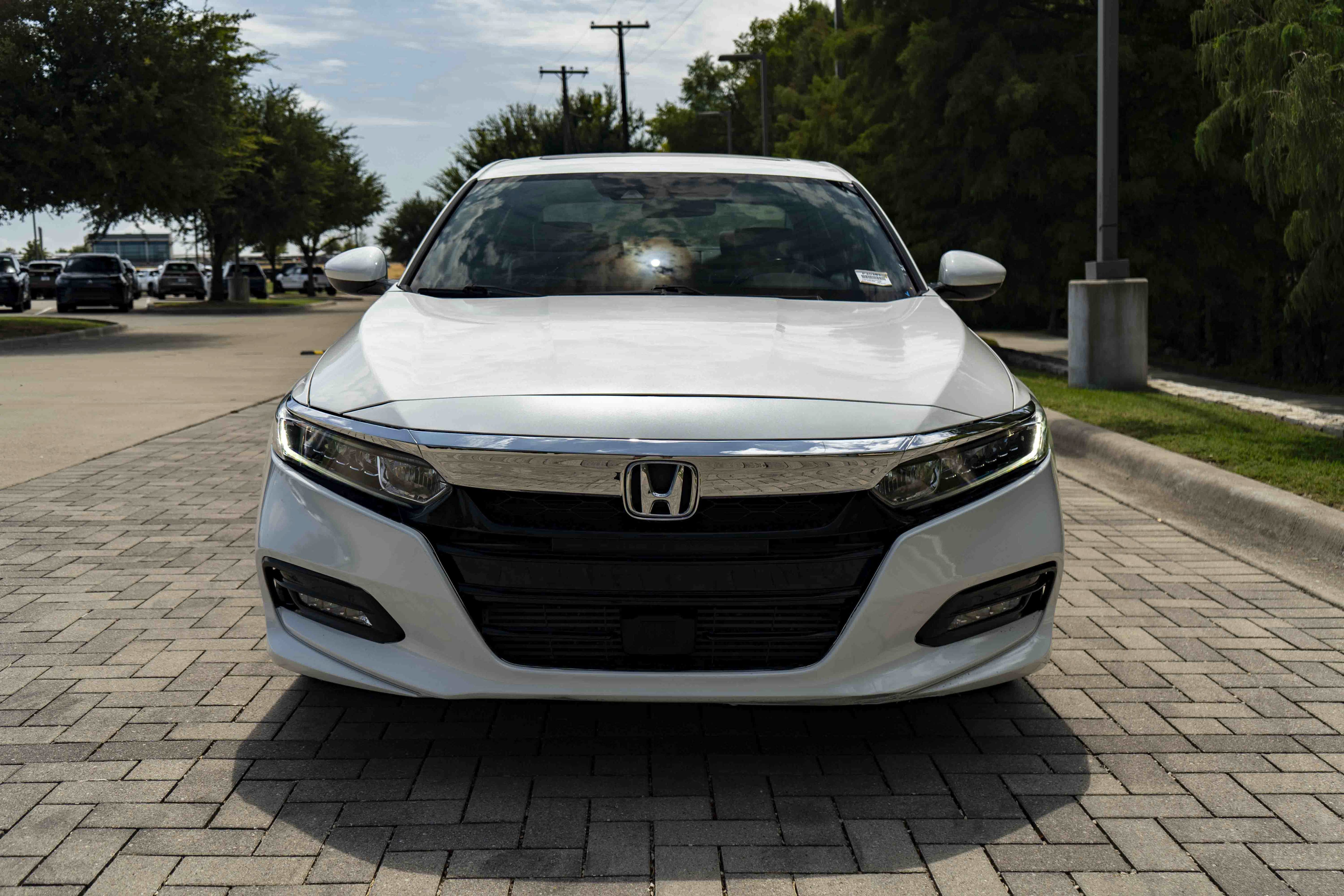 Used 2020 Honda Accord Sport image 3