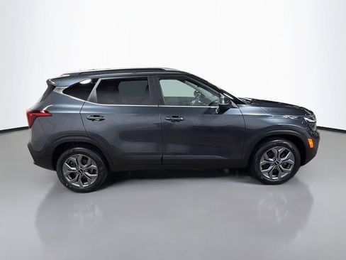 Used 2024 Kia Seltos S AWD/4WD image 10