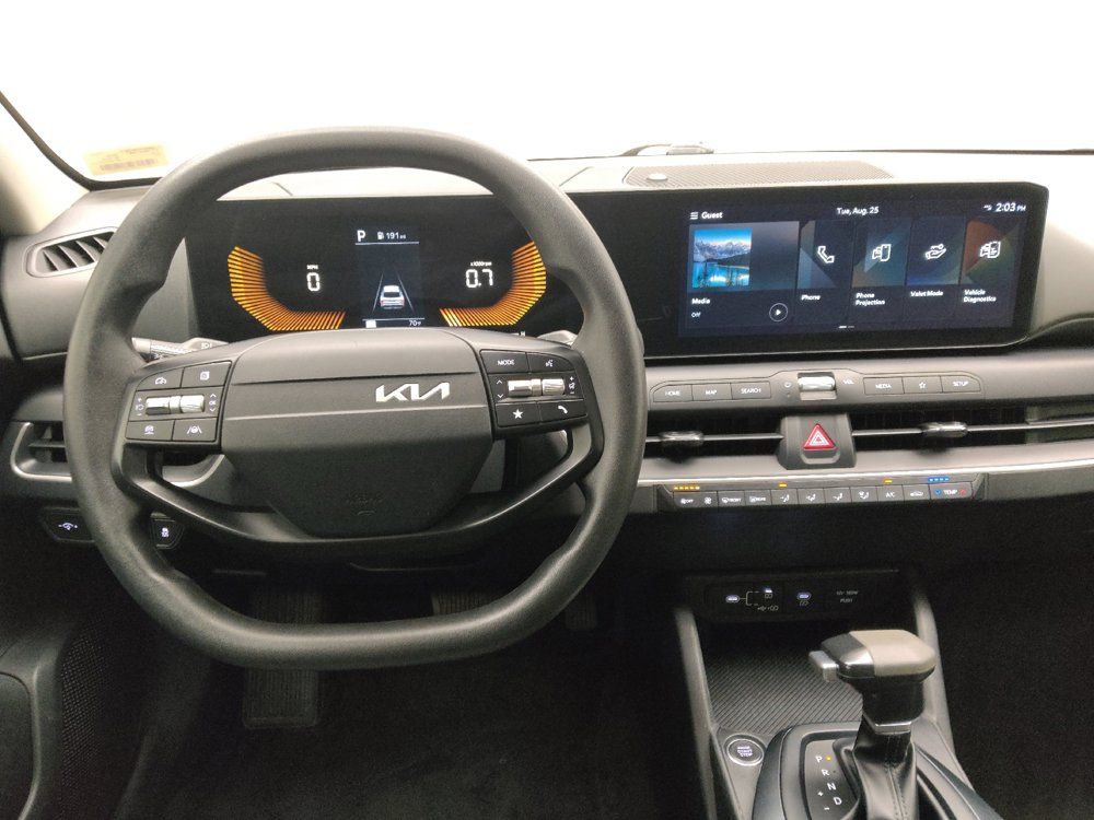 Used 2025 Kia K4 FWD image 22