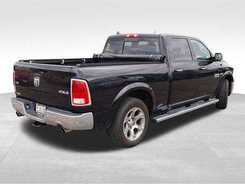 Used 2017 RAM 1500 Laramie w/ Convenience Group AWD/4WD image 3