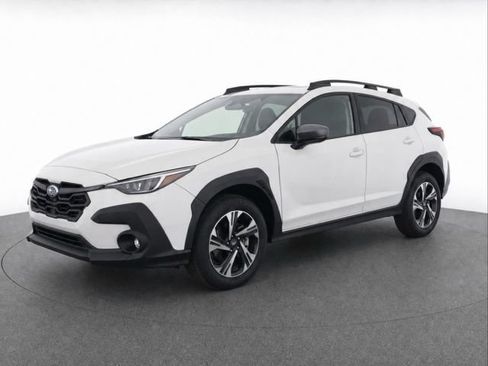 Used 2024 Subaru Crosstrek 2.0i Premium AWD/4WD image 2