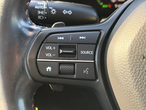 Used 2024 Honda CR-V Sport image 17