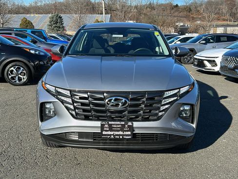 Used 2023 Hyundai Tucson SE image 2