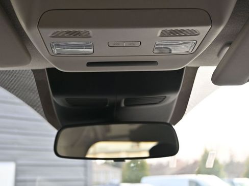 Used 2024 Ford Transit 350 XLT image 29