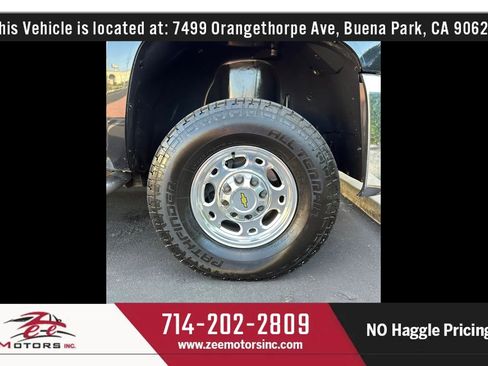 Used 2009 Chevrolet Silverado 2500 LT w/ Exterior Plus Package image 45