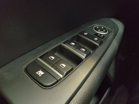 Used 2021 Kia Forte LXS FWD image 27
