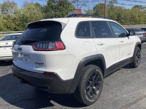 Used 2022 Jeep Cherokee Trailhawk w/ Sun, Sound & Nav Group image 7