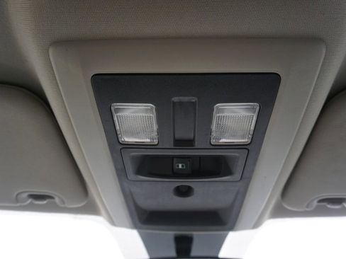 Used 2017 RAM 1500 Classic SLT image 16