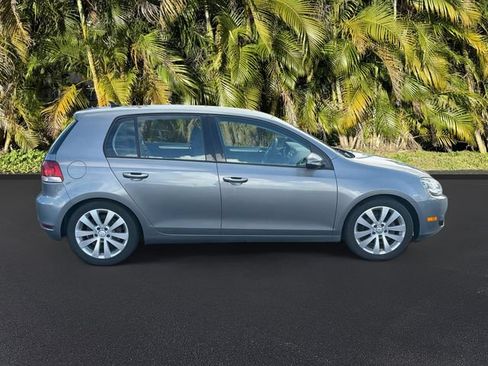 Used 2013 Volkswagen Golf TDI FWD image 3