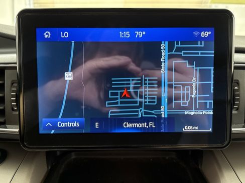 Used 2023 Ford Explorer XLT w/ Equipment Group 202A RWD image 16