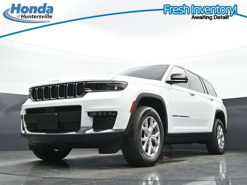 Used 2022 Jeep Grand Cherokee L Limited AWD/4WD image 27
