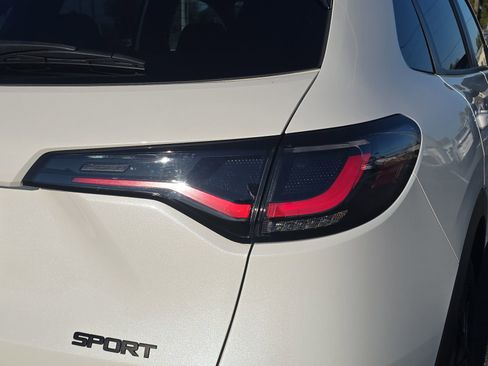 Used 2023 Honda HR-V Sport image 7