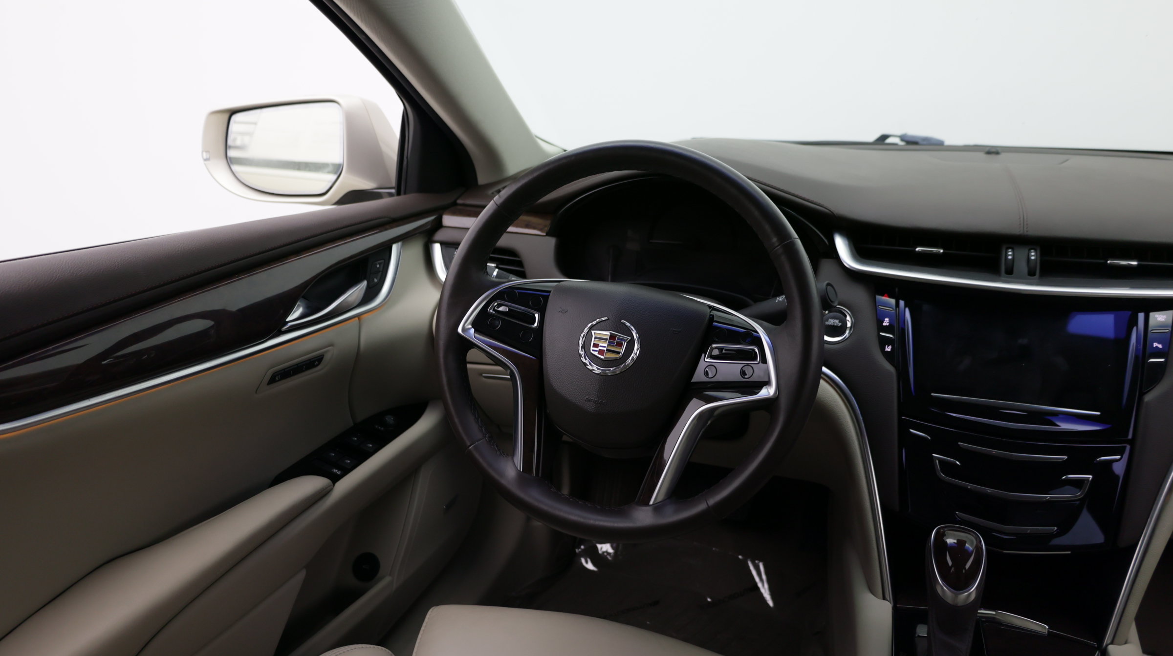 Used 2014 Cadillac XTS Luxury w/ Driver Awareness Package AWD/4WD image 29