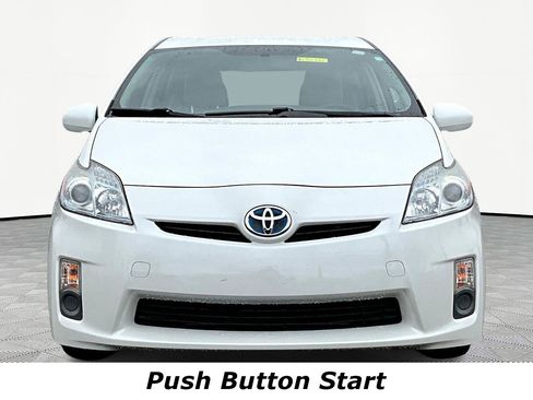 Used 2010 Toyota Prius Five image 2