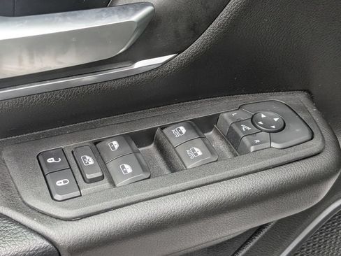 Certified 2025 RAM 1500 Big Horn AWD/4WD image 17