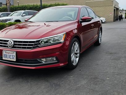 Used 2018 Volkswagen Passat 2.0T SE