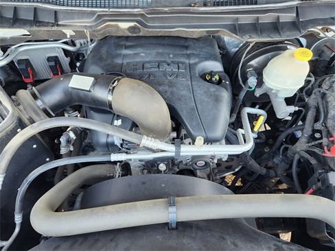 Used 2016 RAM 1500 Big Horn image 30