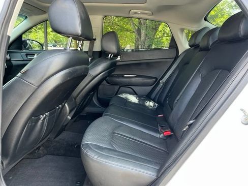 Used 2020 Kia Optima SE FWD image 15