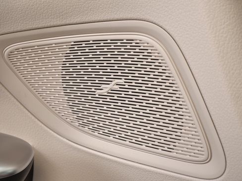 Certified 2023 Mercedes-Benz C 300 4MATIC Sedan image 33