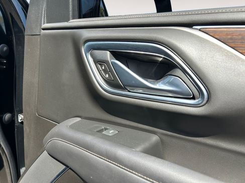 Used 2021 Chevrolet Tahoe High Country AWD/4WD image 25