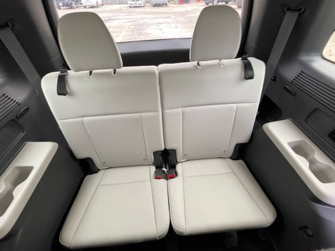 Used 2025 Hyundai Santa Fe SEL image 31