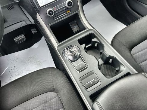 Used 2024 Ford Edge SE image 21