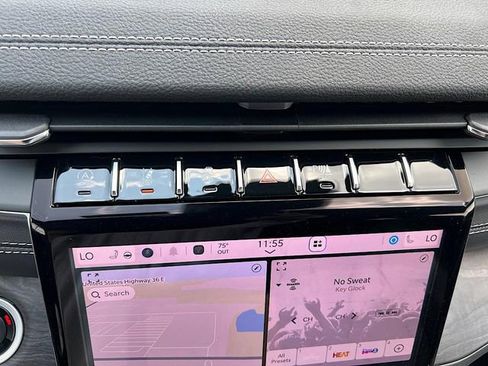 New 2025 Jeep Grand Cherokee L Limited w/ Luxury Tech Group II image 26