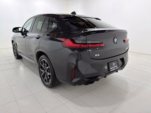 Certified 2024 BMW X4 M40i w/ Premium Package AWD/4WD image 3