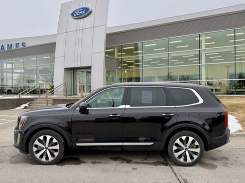 Used 2021 Kia Telluride S image 3