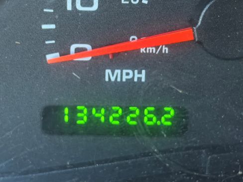 Used 2003 Ford Excursion Limited image 27