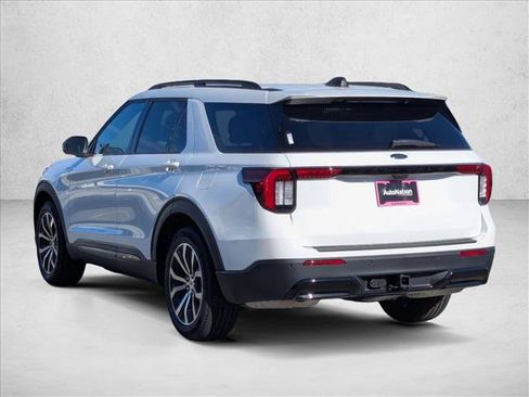New 2026 Ford Explorer ST-Line w/ Premium Package image 9