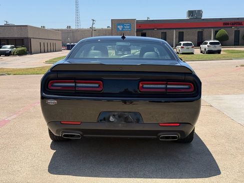 Used 2021 Dodge Challenger GT w/ Plus Package RWD image 5