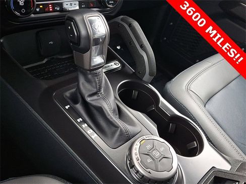 Used 2024 Ford Bronco Outer Banks image 15