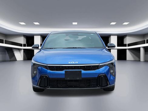 Used 2025 Kia K4 EX w/ GT-Line Premium Package FWD image 9