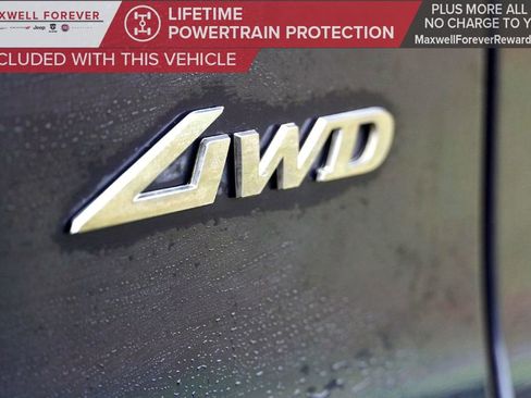 Used 2023 Genesis GV70 2.5T Sport Prestige w/ Sport Prestige Package image 9