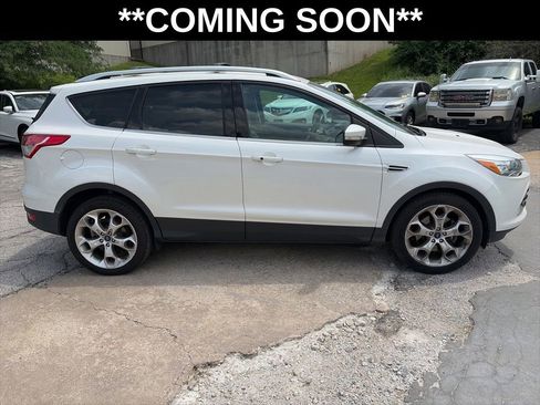 Used 2013 Ford Escape Titanium w/ Parking Technology Pkg FWD image 4