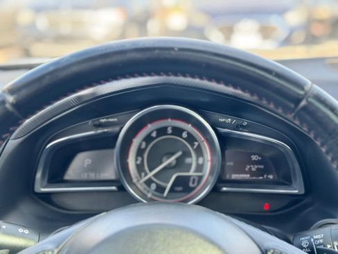 Used 2015 MAZDA MAZDA3 s Touring image 25