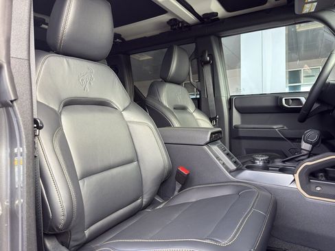 New 2025 Ford Bronco Badlands image 62
