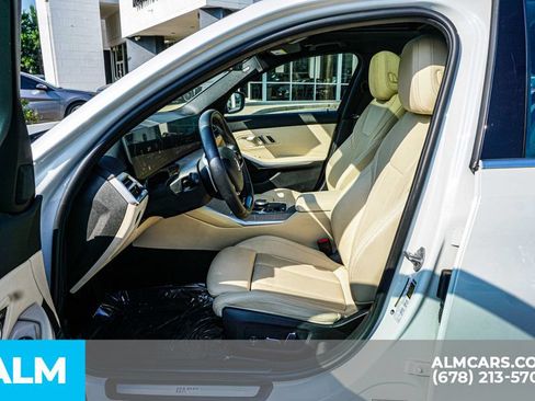 Used 2025 BMW 330i Sedan RWD image 18