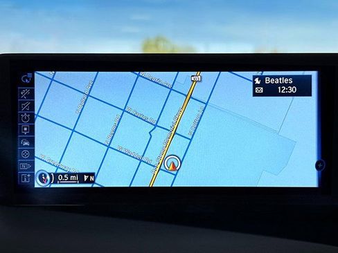 Used 2016 BMW i8 image 14