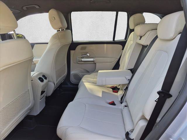 Used 2026 Mercedes-Benz GLB 250 image 17