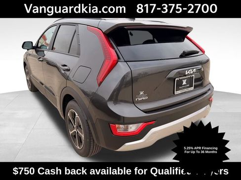 New 2026 Kia Niro LX image 2