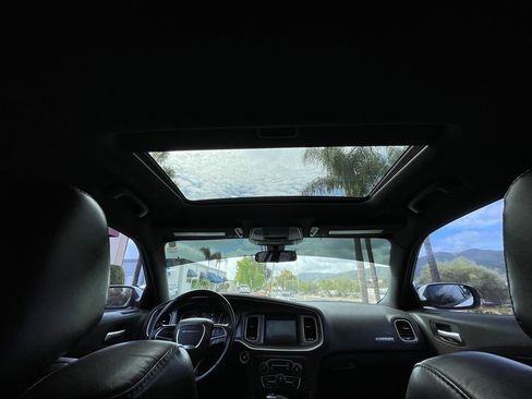 Used 2019 Dodge Charger SXT w/ Leather Interior Group RWD image 14