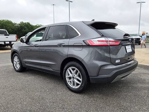 Used 2024 Ford Edge SEL AWD/4WD image 9