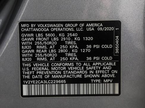 Used 2020 Volkswagen Atlas Cross Sport SE w/ Towing Package image 50