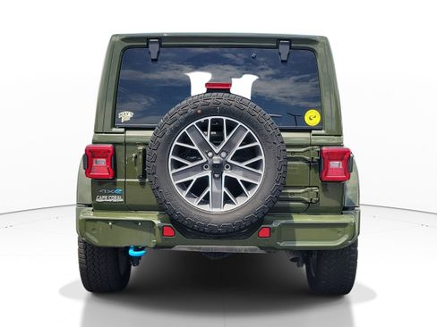 Used 2024 Jeep Wrangler High Altitude AWD/4WD image 7