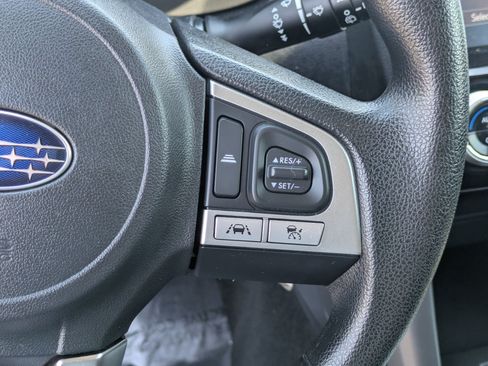 Used 2018 Subaru Forester 2.5i Premium AWD/4WD image 18