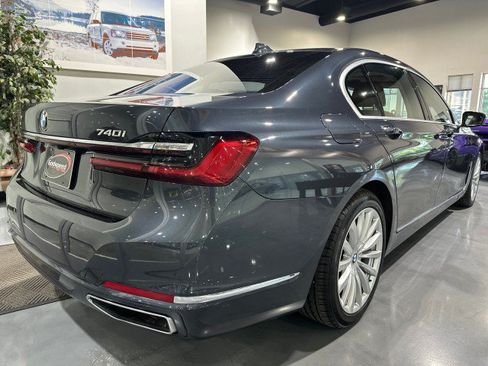 Used 2020 BMW 740i xDrive w/ Cold Weather Package AWD/4WD image 32