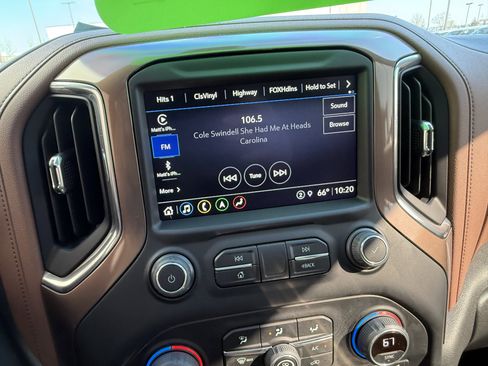 Used 2022 Chevrolet Silverado 1500 High Country image 7